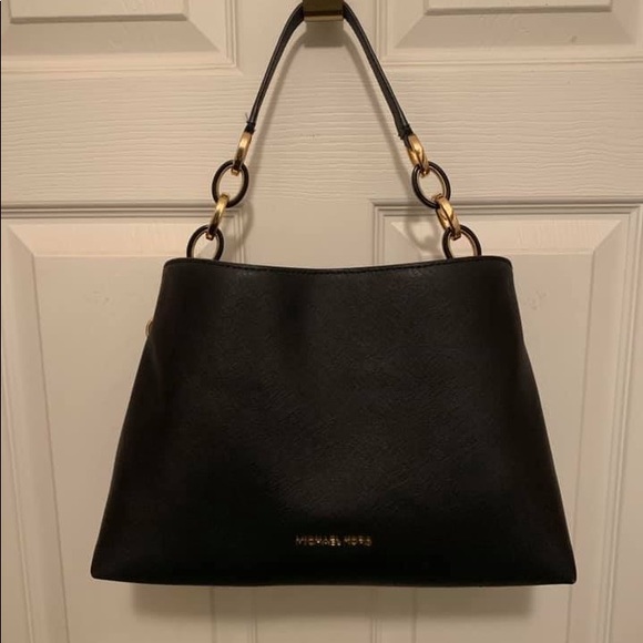 Michael Kors purse - Picture 1 of 7